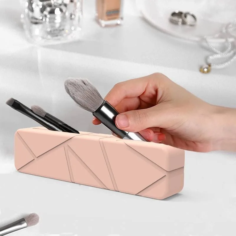 Travel Makeup Brush Holder Make up Organizer Bag Case Cosmetic Pouch Silicone Small Makeup Brush Storage Bag - detail view 2