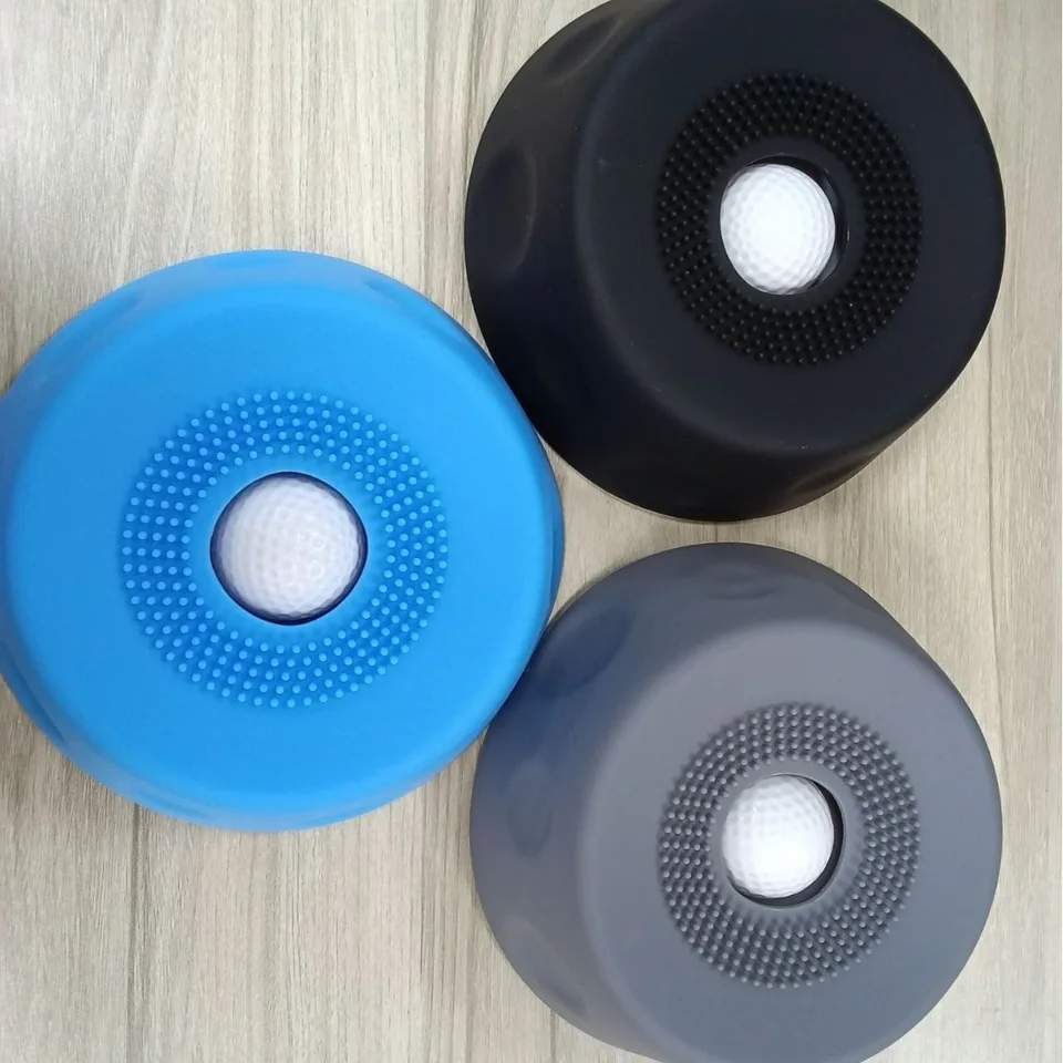 Solid Pattern Silicone Pet Lick Bowl Eco-Friendly Slow Feeder Liquid Treat Bowl Dogs Eating Portable - detail view 5