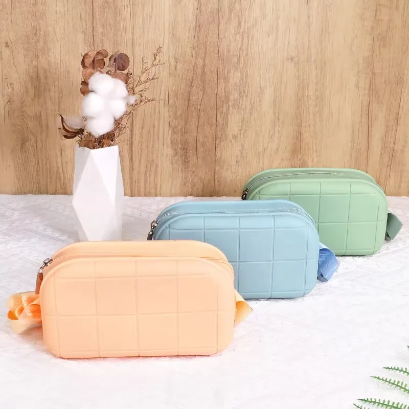 대형 용량 방수 실리콘 메이크업 백 패셔너블 다기능 코스메틱 수납 지퍼 백 - main product image