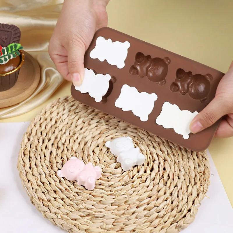 Top Ranking Mini Fluted Silicone Cake Pan Non-stick Cake Mold Silicone Baking Mold - detail view 4
