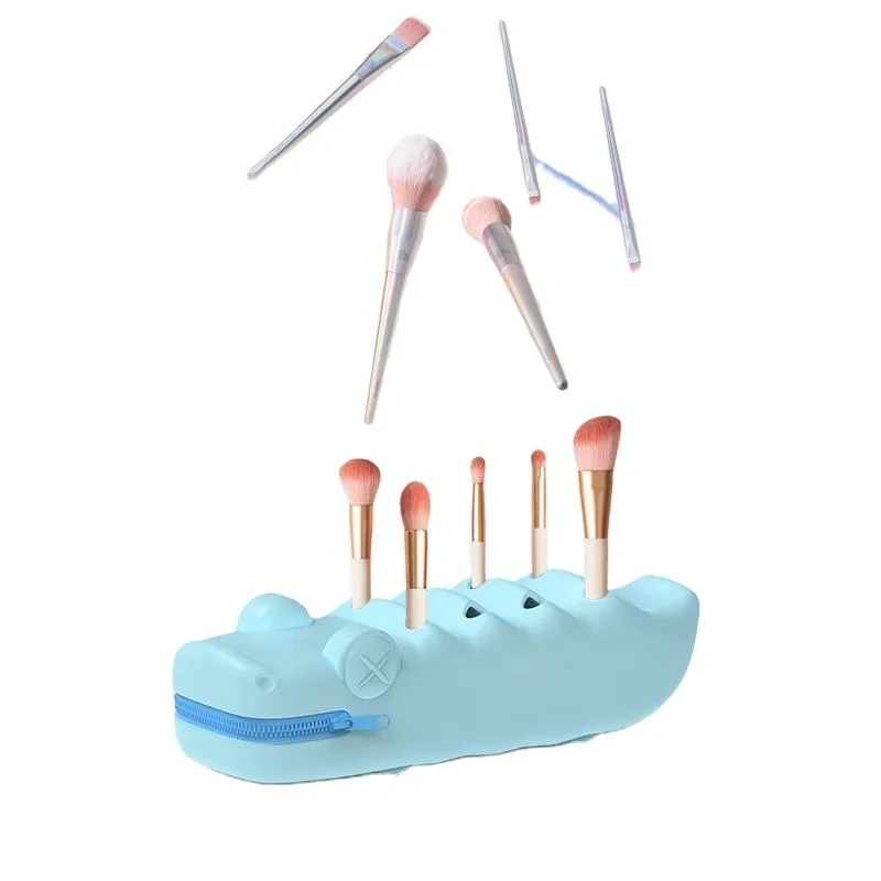 Silicone Makeup Brush Holder Portable Travel Makeup Tools Eyebrow Pencil Lipstick Organizing Storage Box Beauty Tool Storage Bag - detail view 1