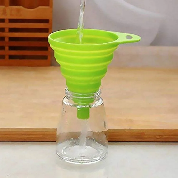 100% Food Grade Silicone Collapsible Large Size Funnel Foldable Kitchen Funnel for Liquid Transfer - detail view 1